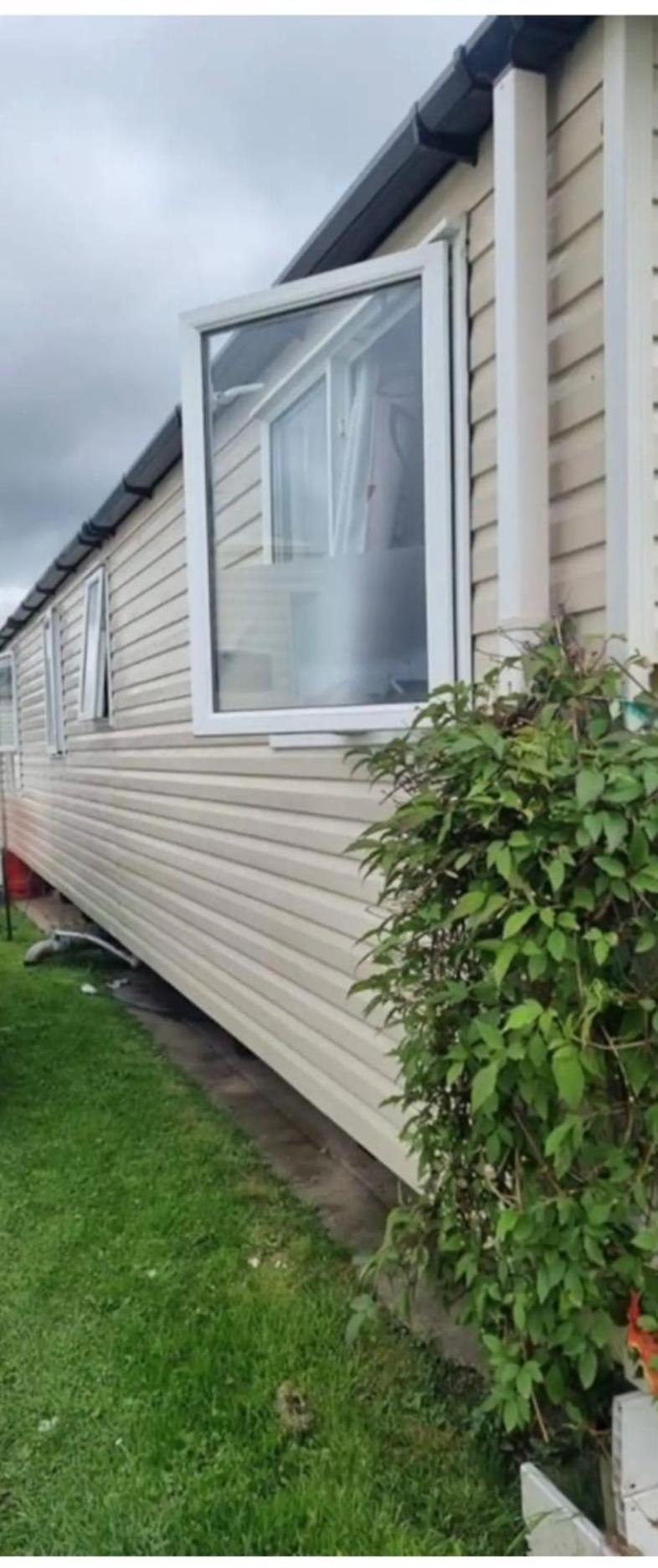 Lido Beach Caravan Prestatyn Exterior foto